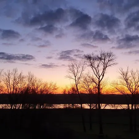 An Den Elbwiesen Gz Elbeblick Nur Nichtraucher * Dommitzsch