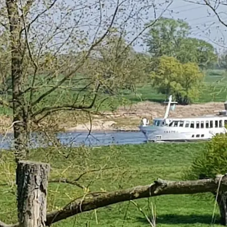 An Den Elbwiesen Gz Elbeblick Nur Nichtraucher