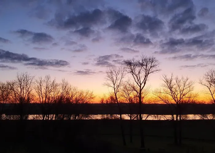 An Den Elbwiesen Gz Elbeblick Nur Nichtraucher * Dommitzsch
